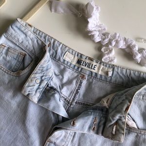 Brandy Melville Boyfriend Jeans
